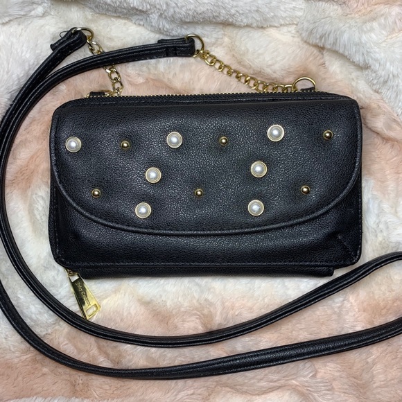 Juicy Couture Crossbody Wallet - Picture 3 of 8